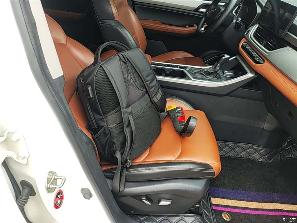 Geely X6, 2020 25