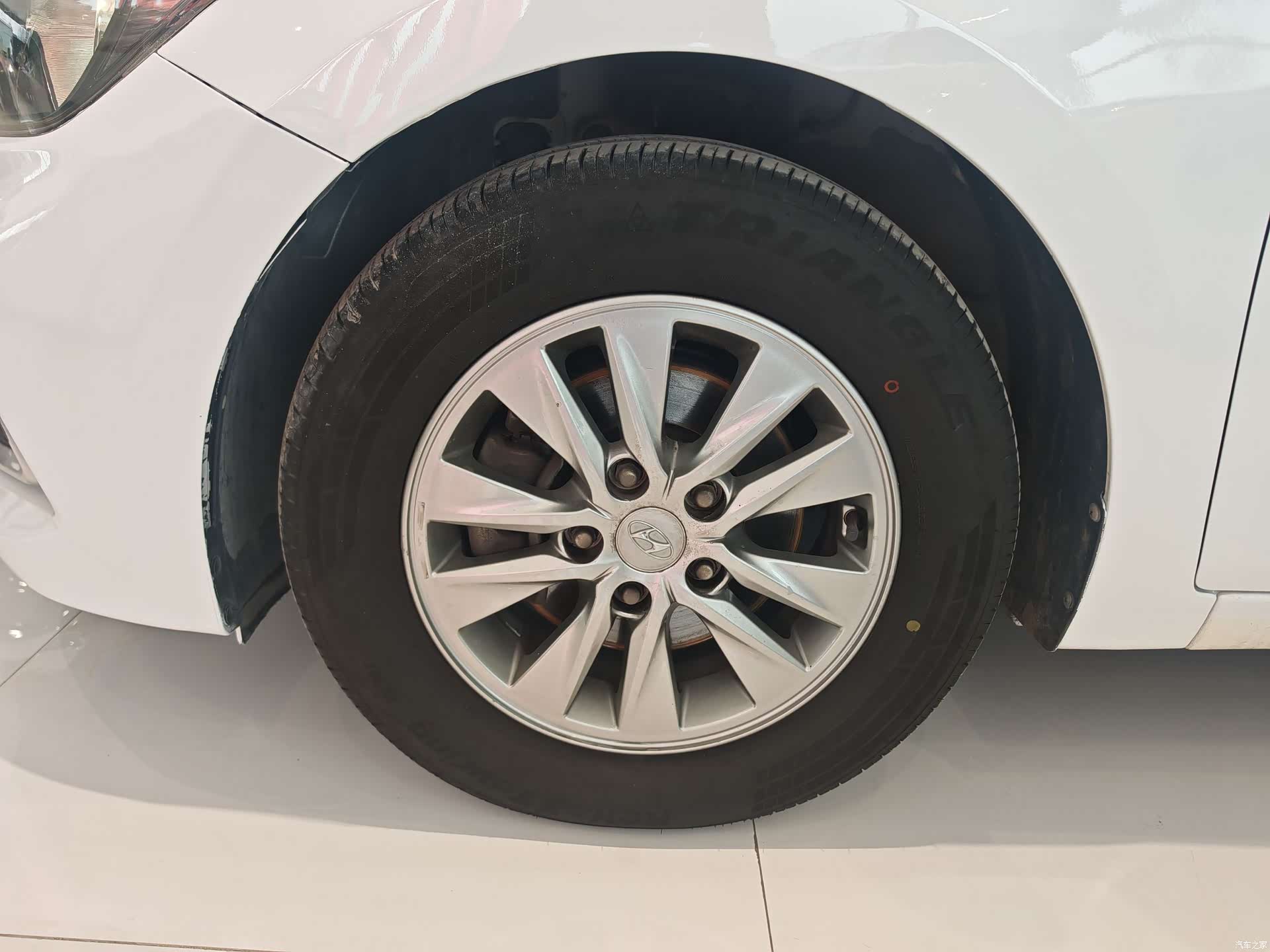 Hyundai GL, 2019 4