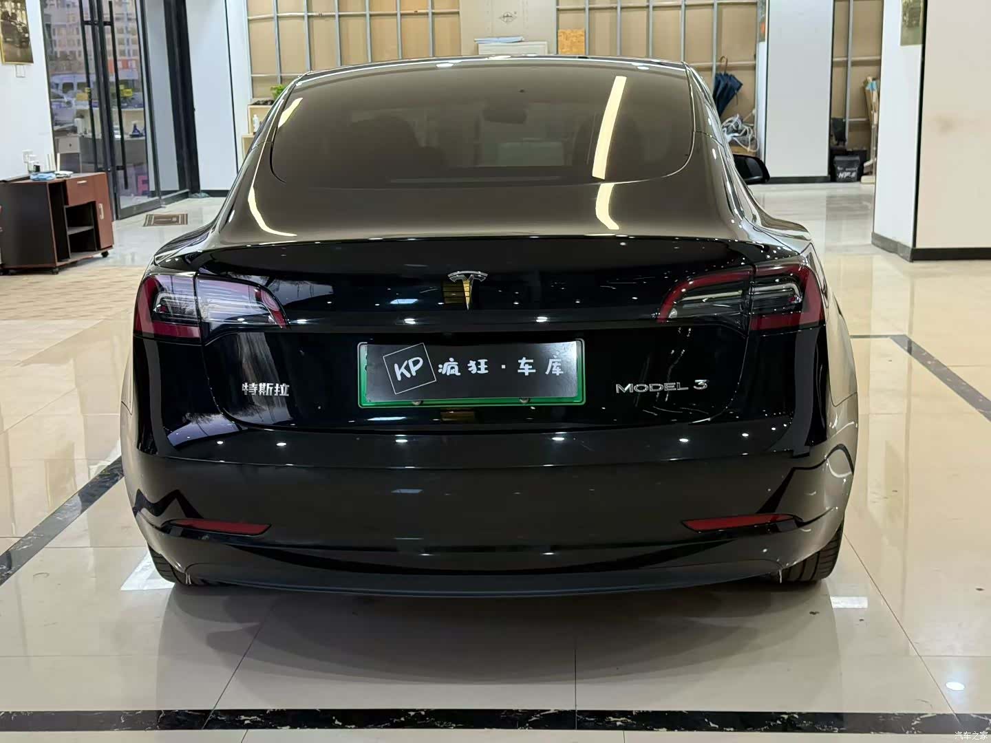 Tesla Model 3, 2021 все фото