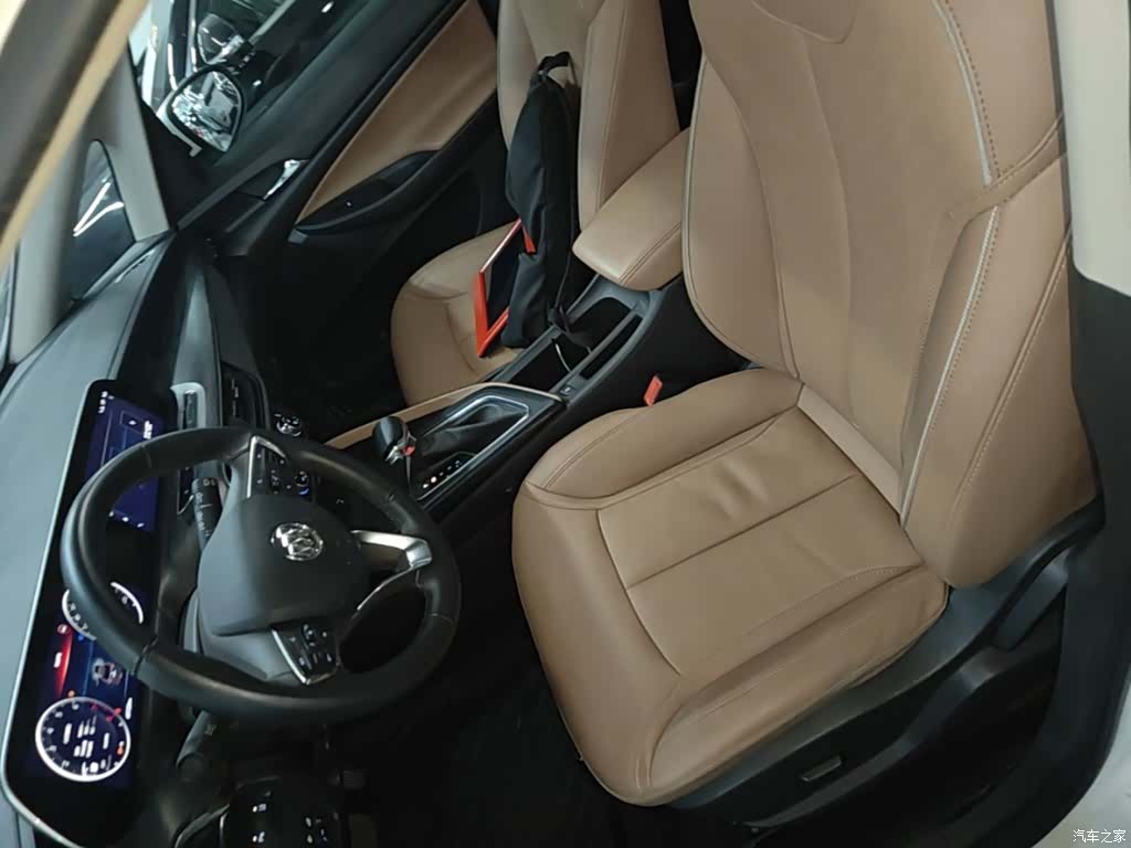 Buick GL6, 2022 15