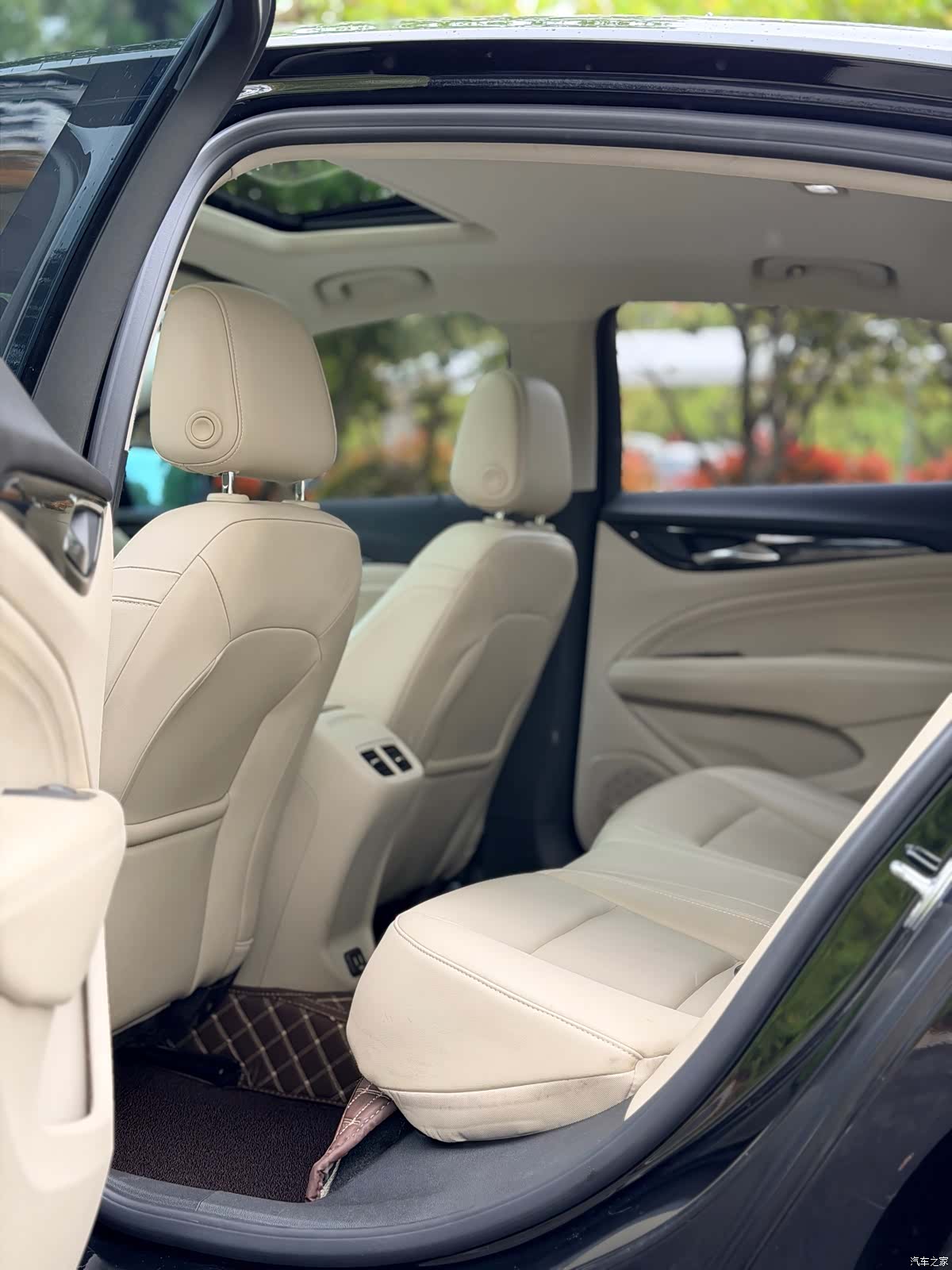 Buick Regal, 2022 все фото
