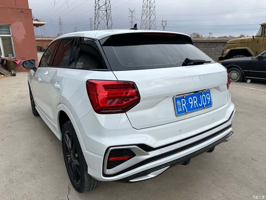 Audi Q2L, 2022 6