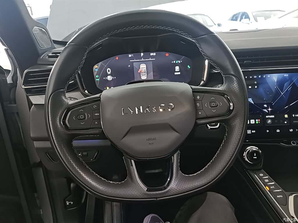 Lynk & Co 01, 2022 11