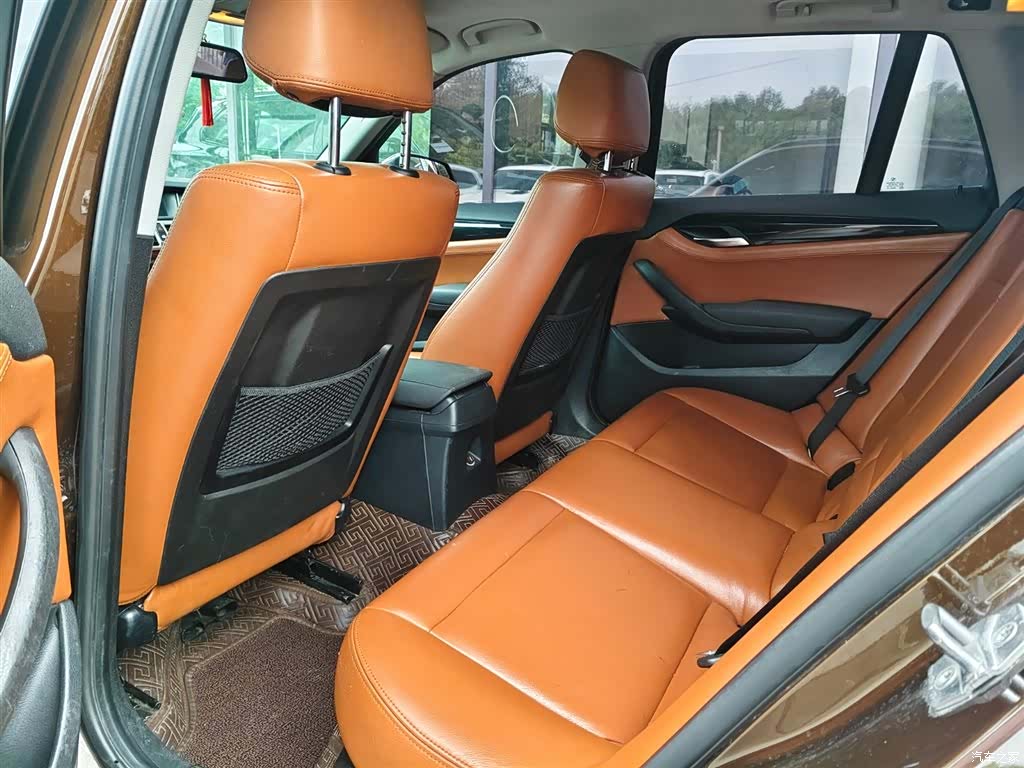 BMW X1, 2015 16