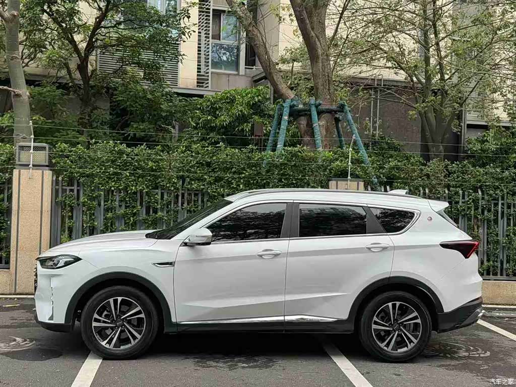 Jetour X70, 2022 2