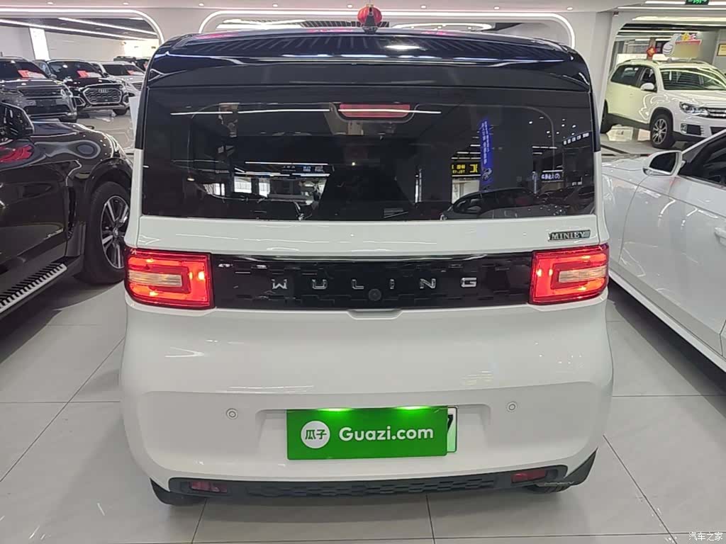 Wuling MINIEV, 2021 6