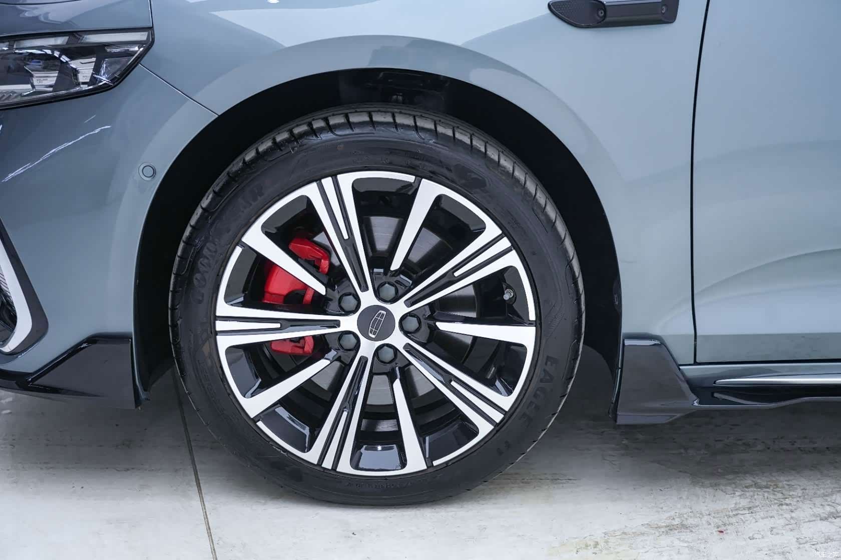 Geely Preface, 2025 10