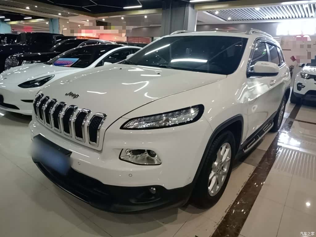 Jeep Cherokee, 2017 1