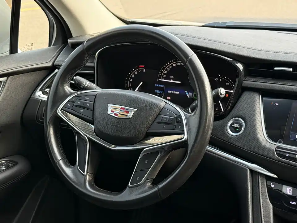 Cadillac XT5