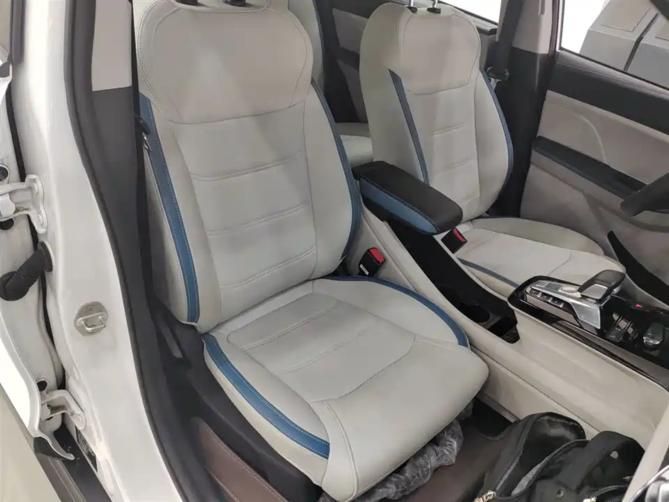 BYD Yuan Pro BYD Yuan Pro