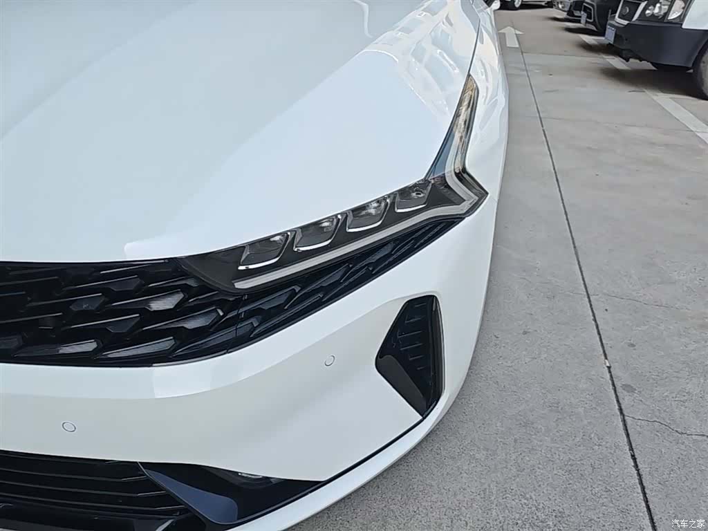 Kia K5, 2021 18