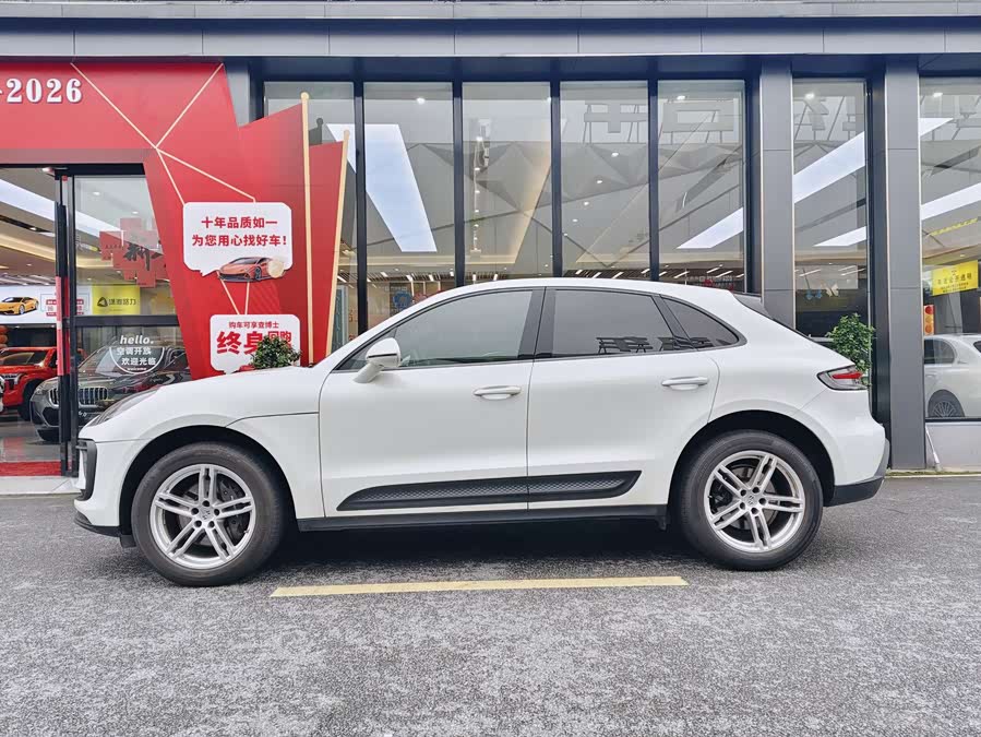 Porsche Macan 2023, фото 2