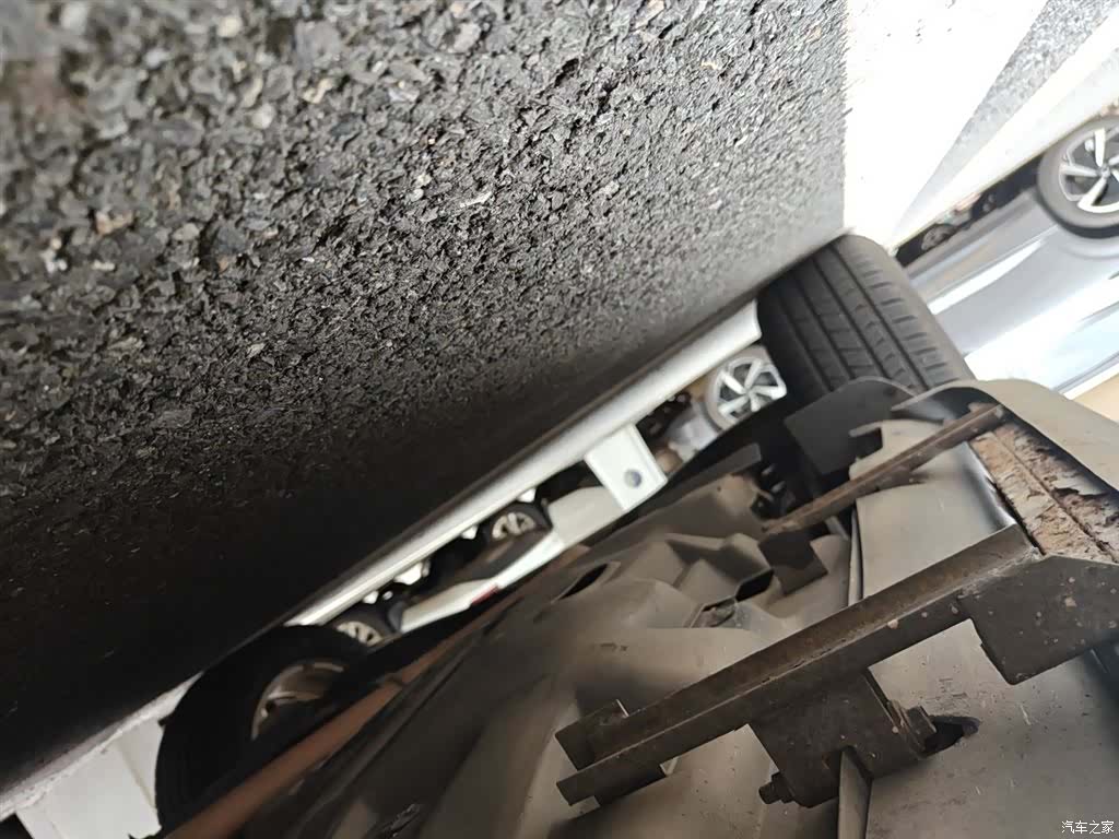 Jeep Cherokee, 2016 16