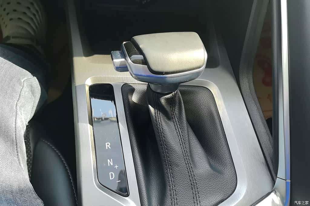 Changan CS35, 2024 16
