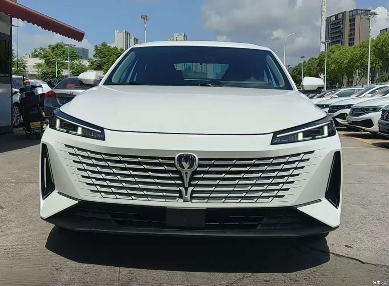 Changan NE, 2023 2