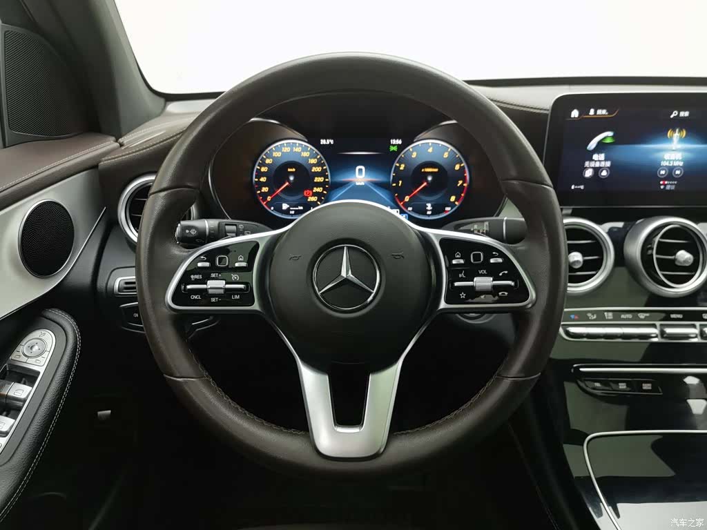 Mercedes-Benz GLC, 2021 11
