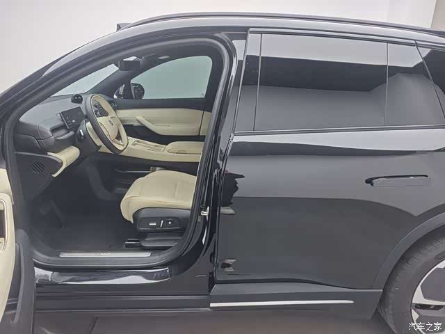 NIO ES6, 2024 16
