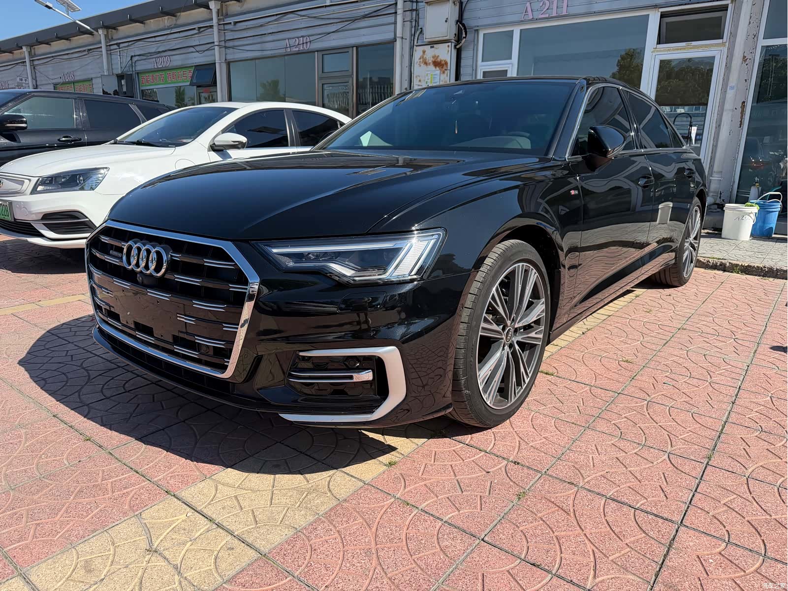 Audi A6L, 2023 1