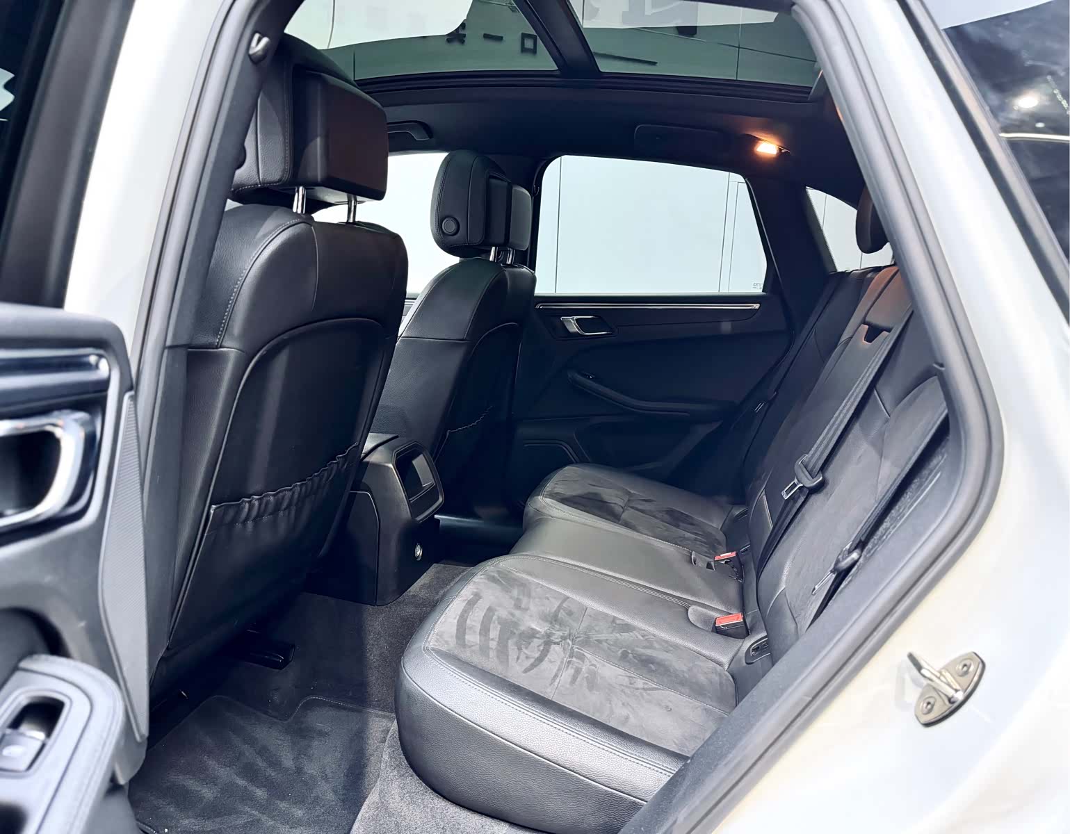 Porsche Macan, 2015 10