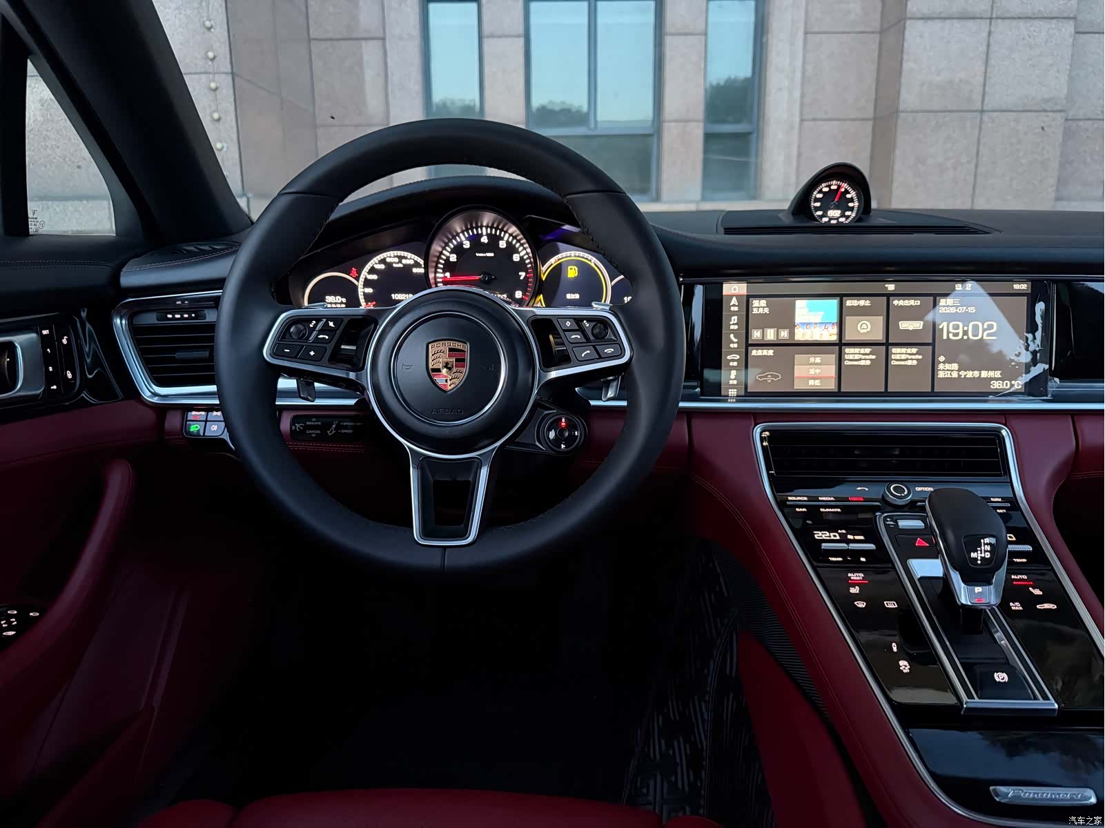 Porsche Panamera, 2018 19