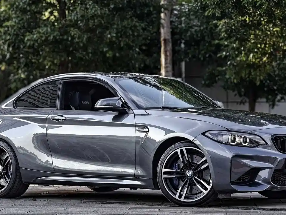 BMW M2