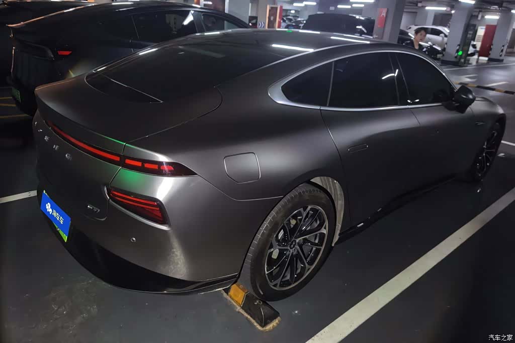 Xpeng P7, 2021 3