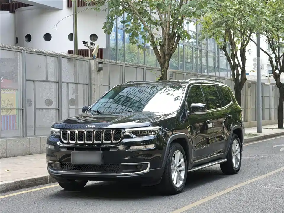 Jeep Grand Commander