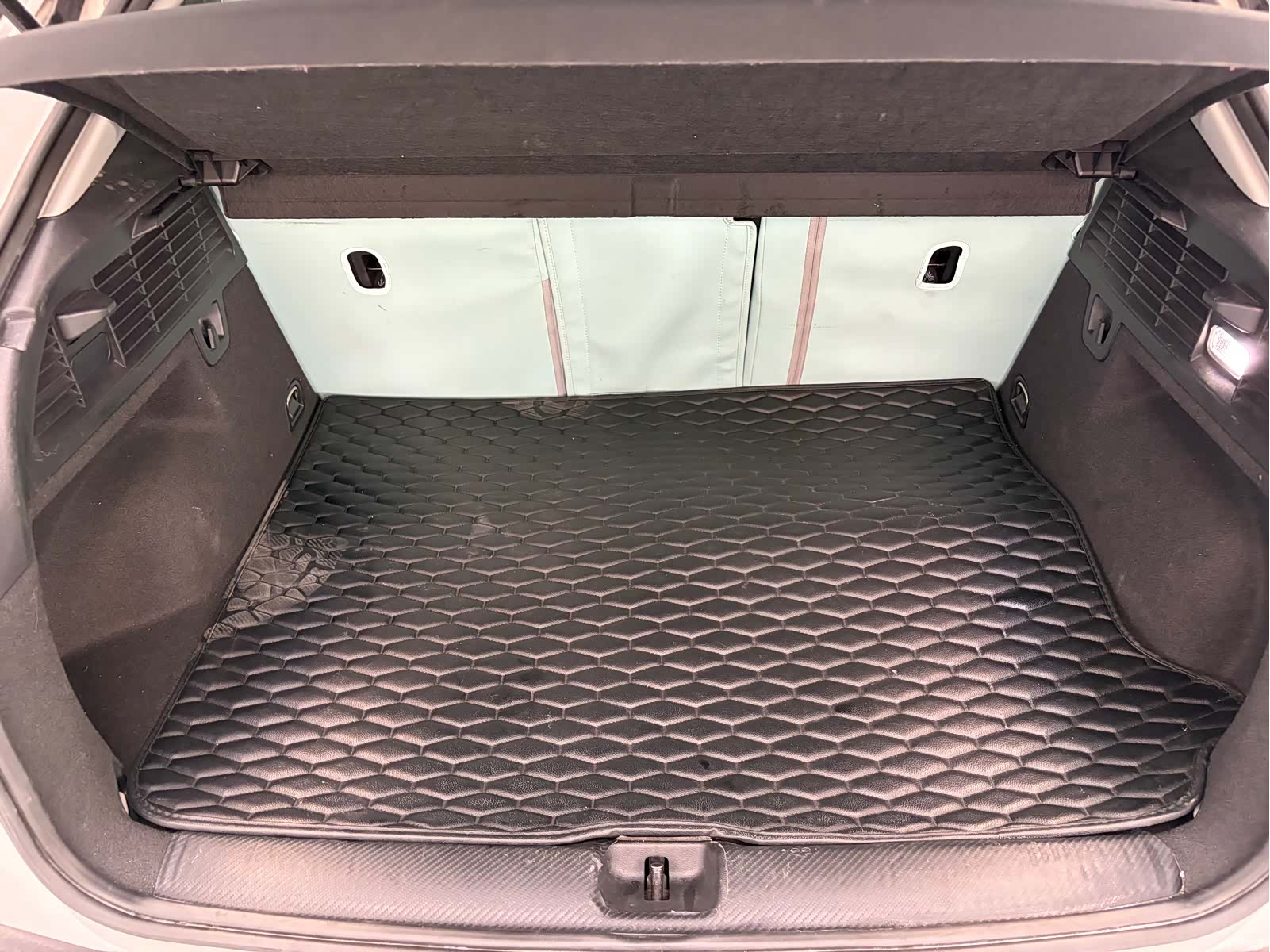 Audi Q2L, 2021 18