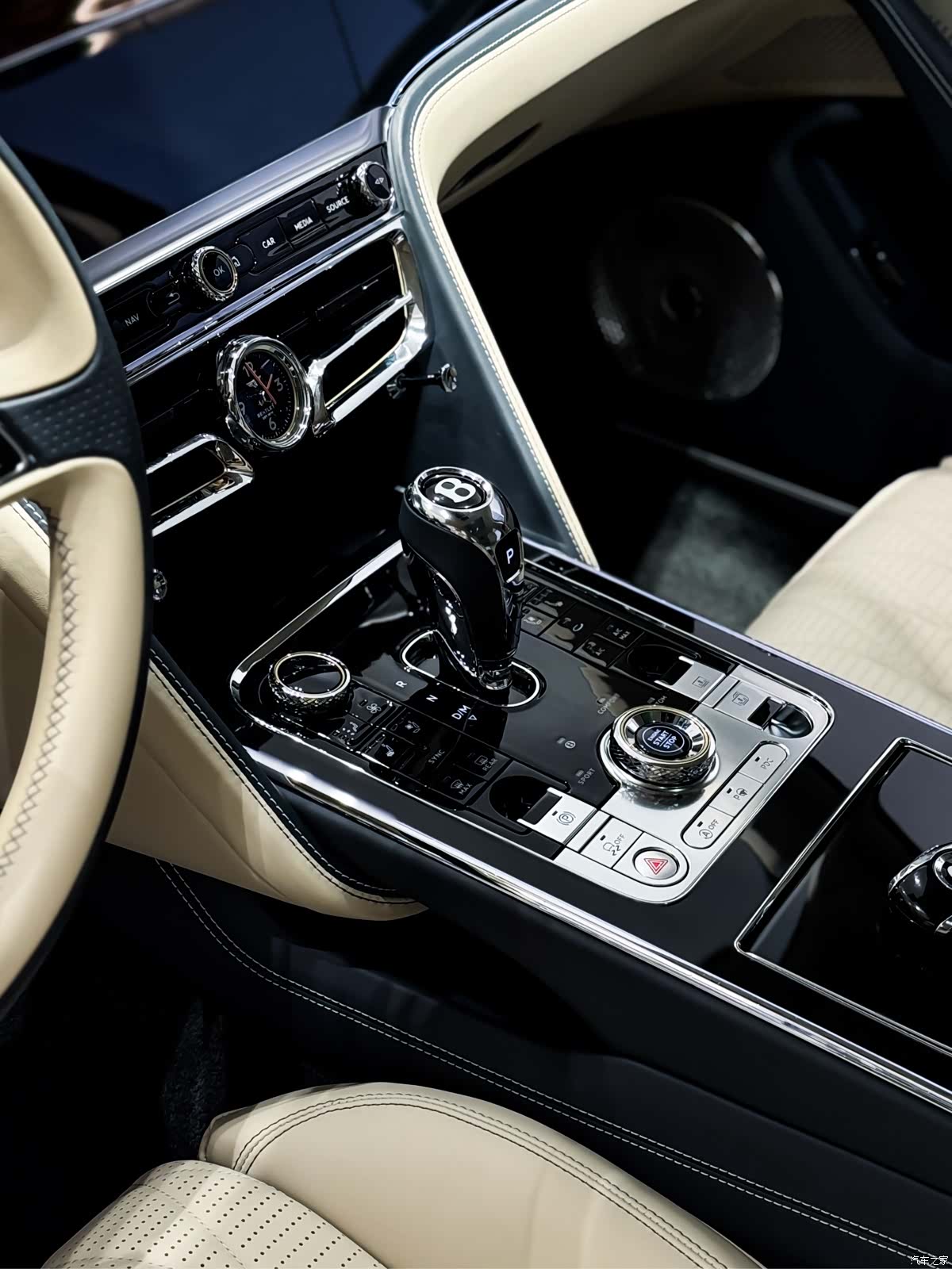 Bentley Flying Spur, 2020 12