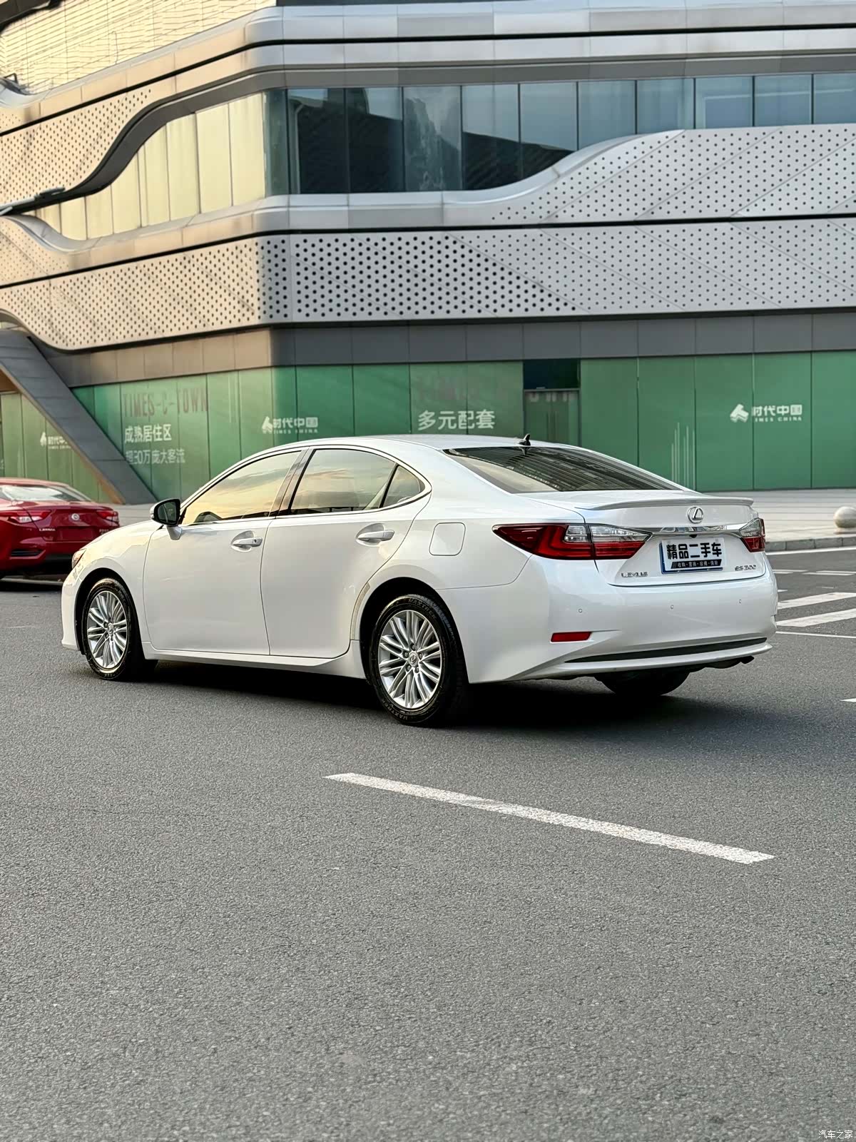 Lexus ES, 2016 9