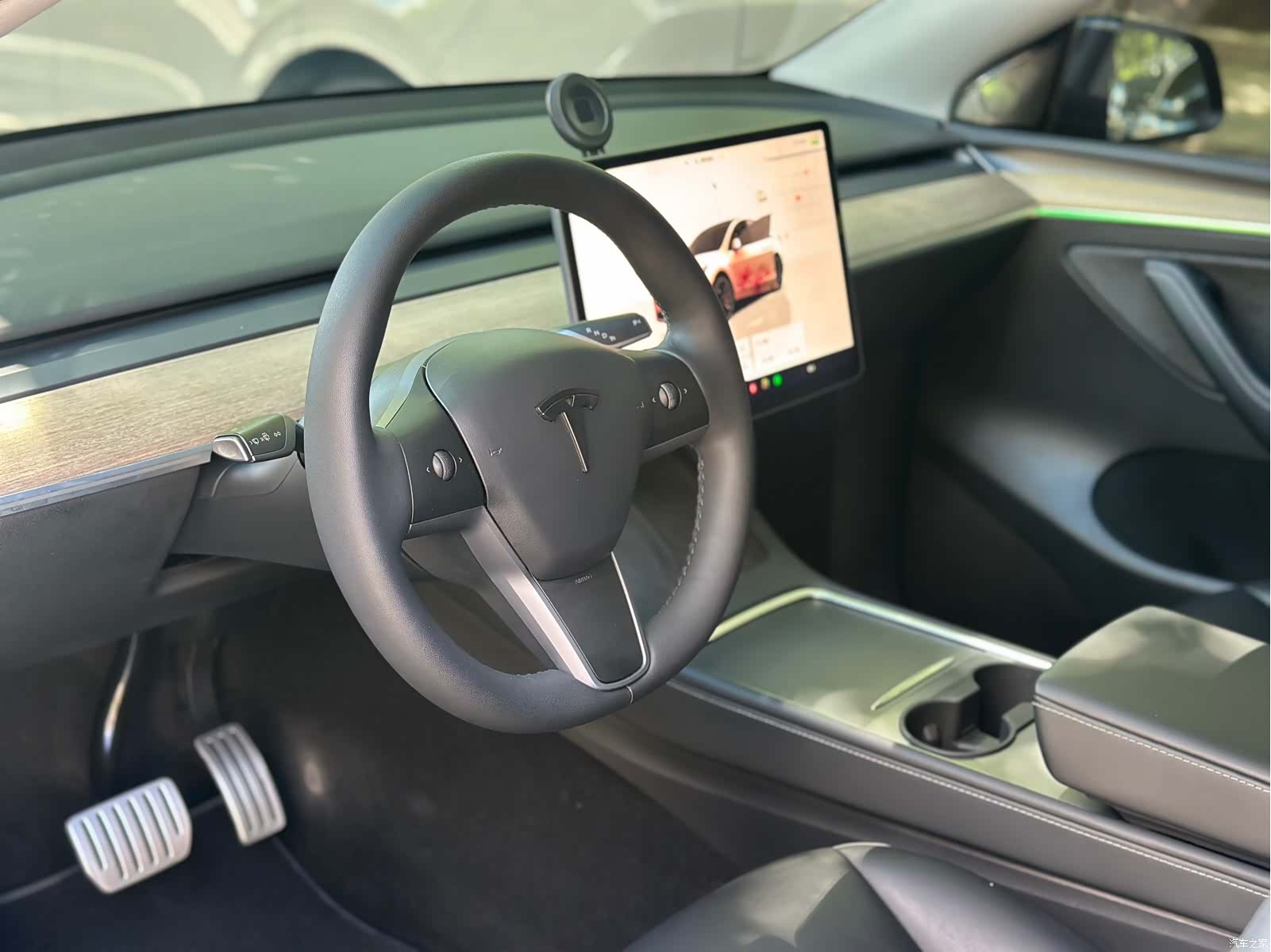 Tesla Model Y, 2022 9