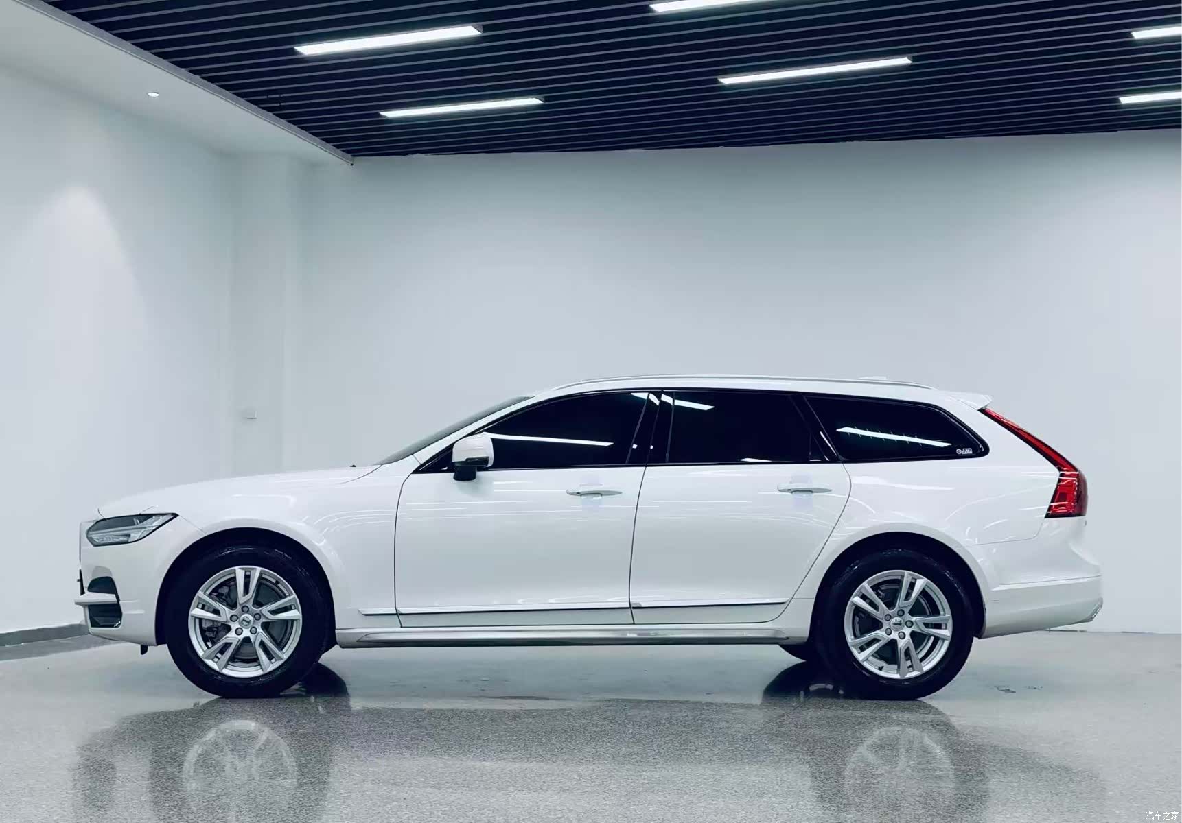 Volvo V90, 2018 2
