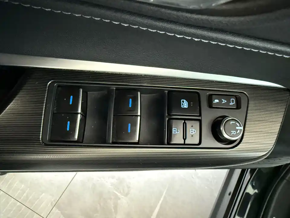 Toyota Ling Fang HARRIER