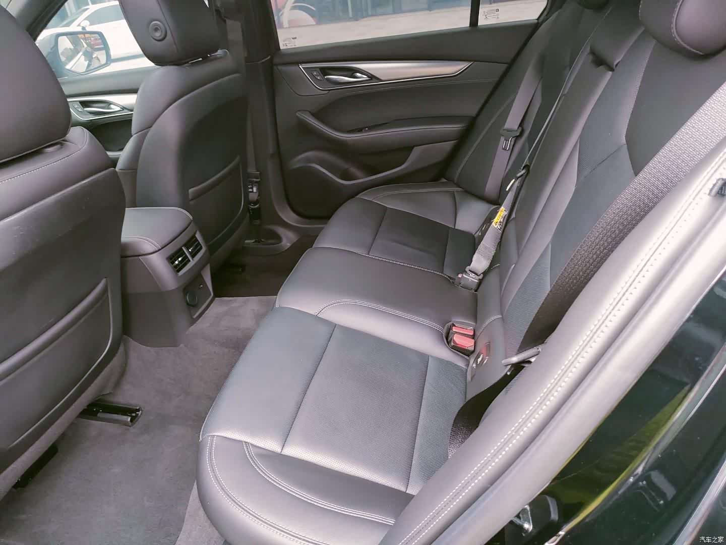 Cadillac CT5, 2024 19