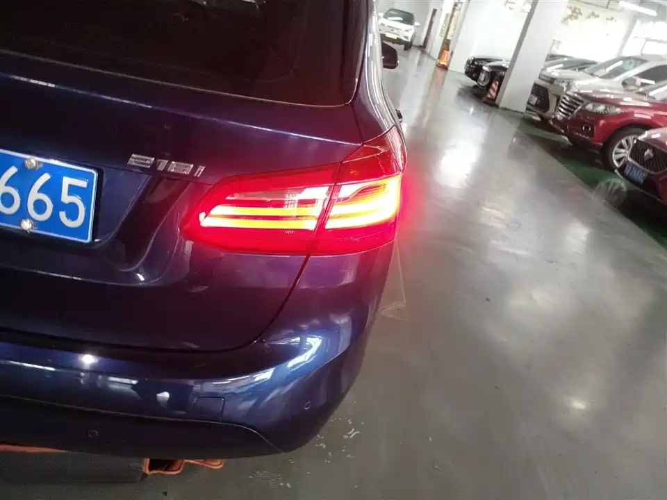 BMW 2 series station wagon