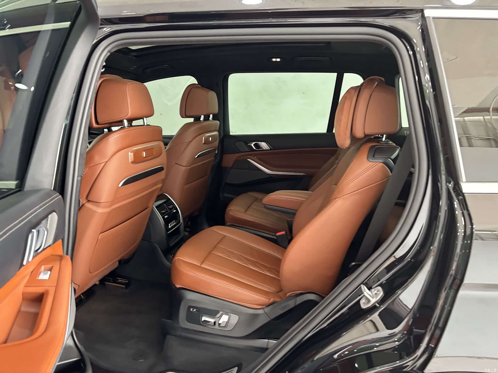 BMW X7, 2023 23