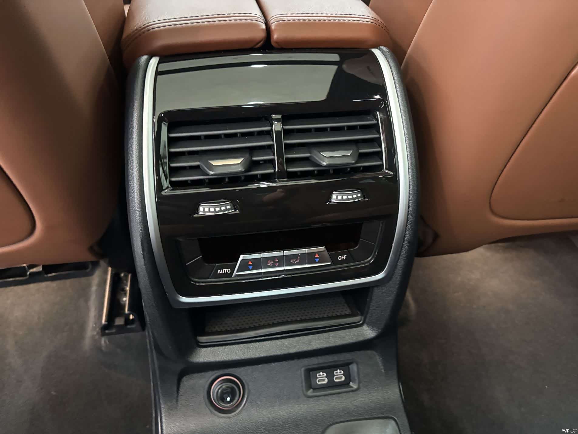 BMW X7, 2023 21