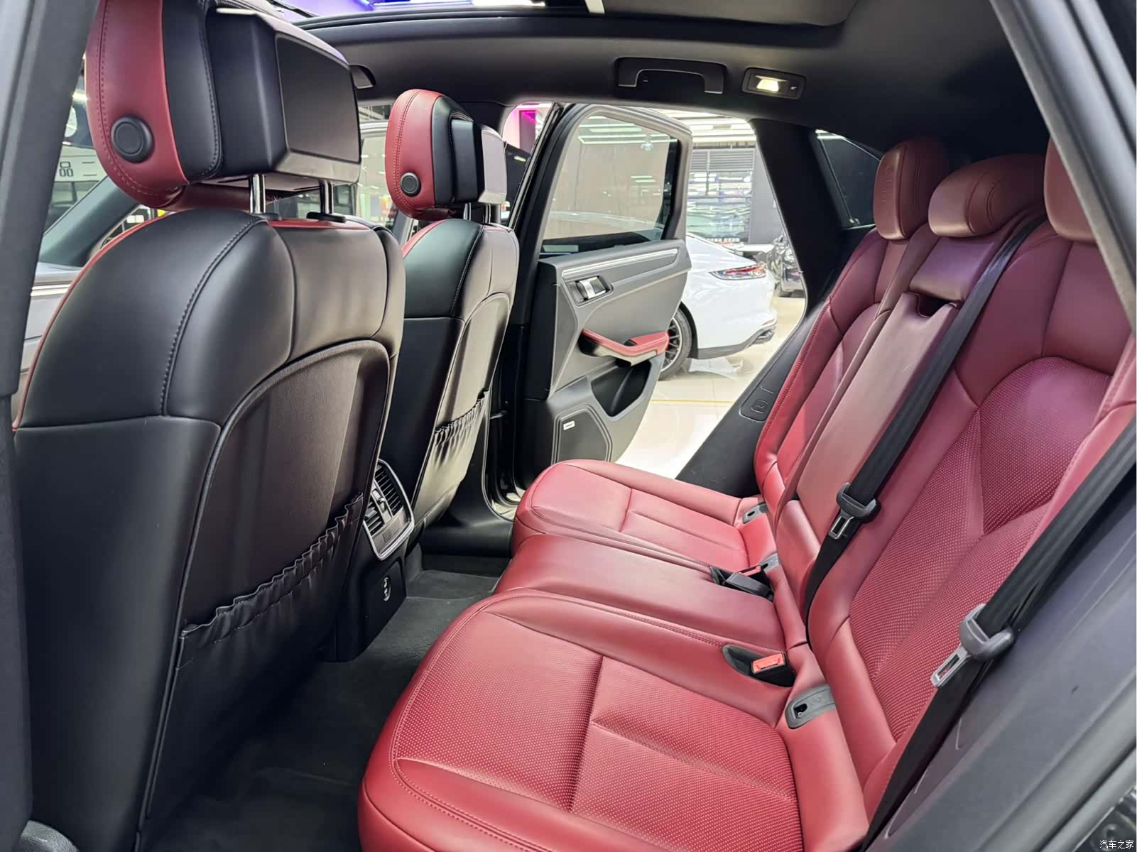Porsche Macan, 2023 7