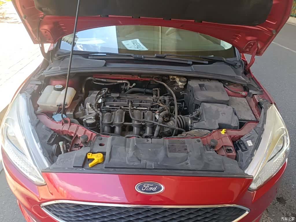 Ford Focus, 2015 20