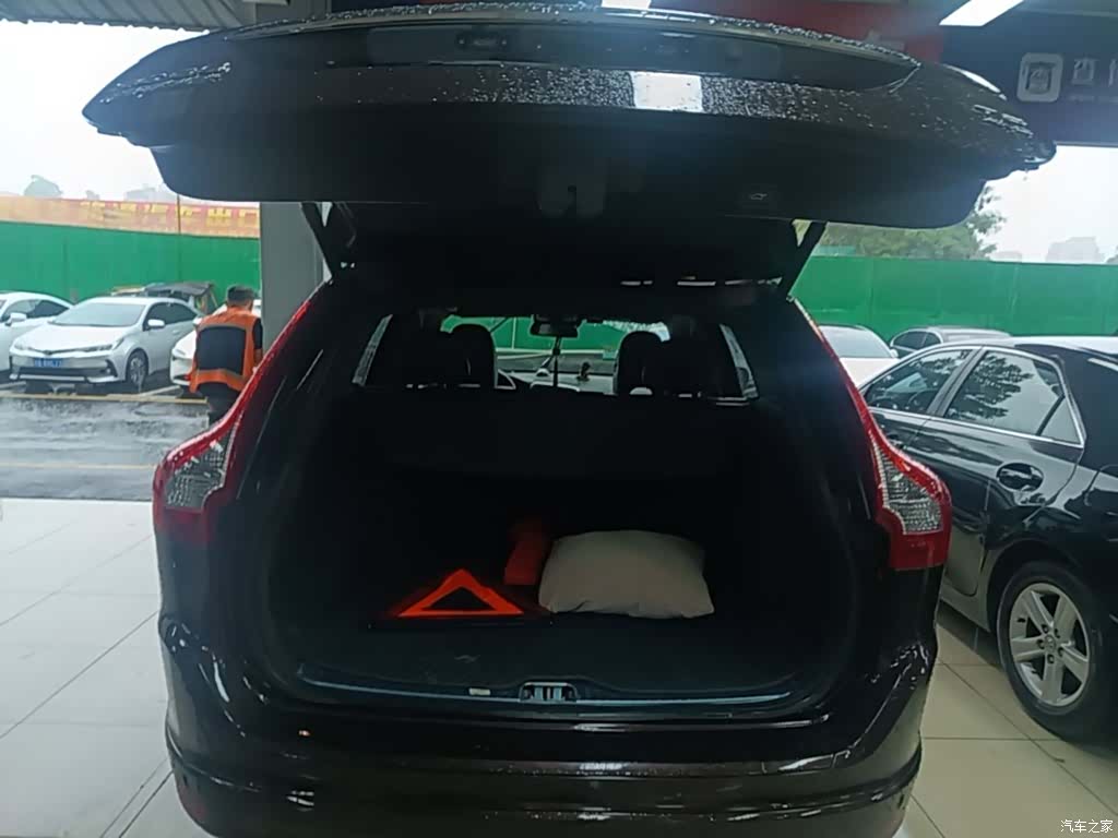 Volvo XC60, 2017 19