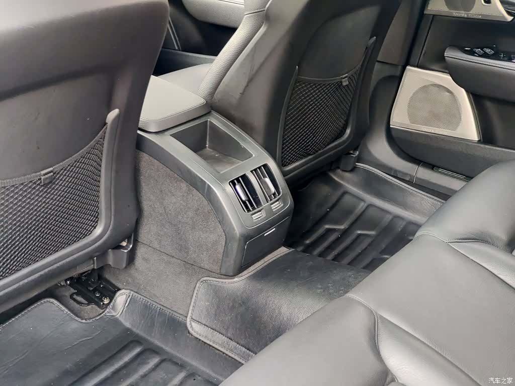 Volvo S90, 2019 9
