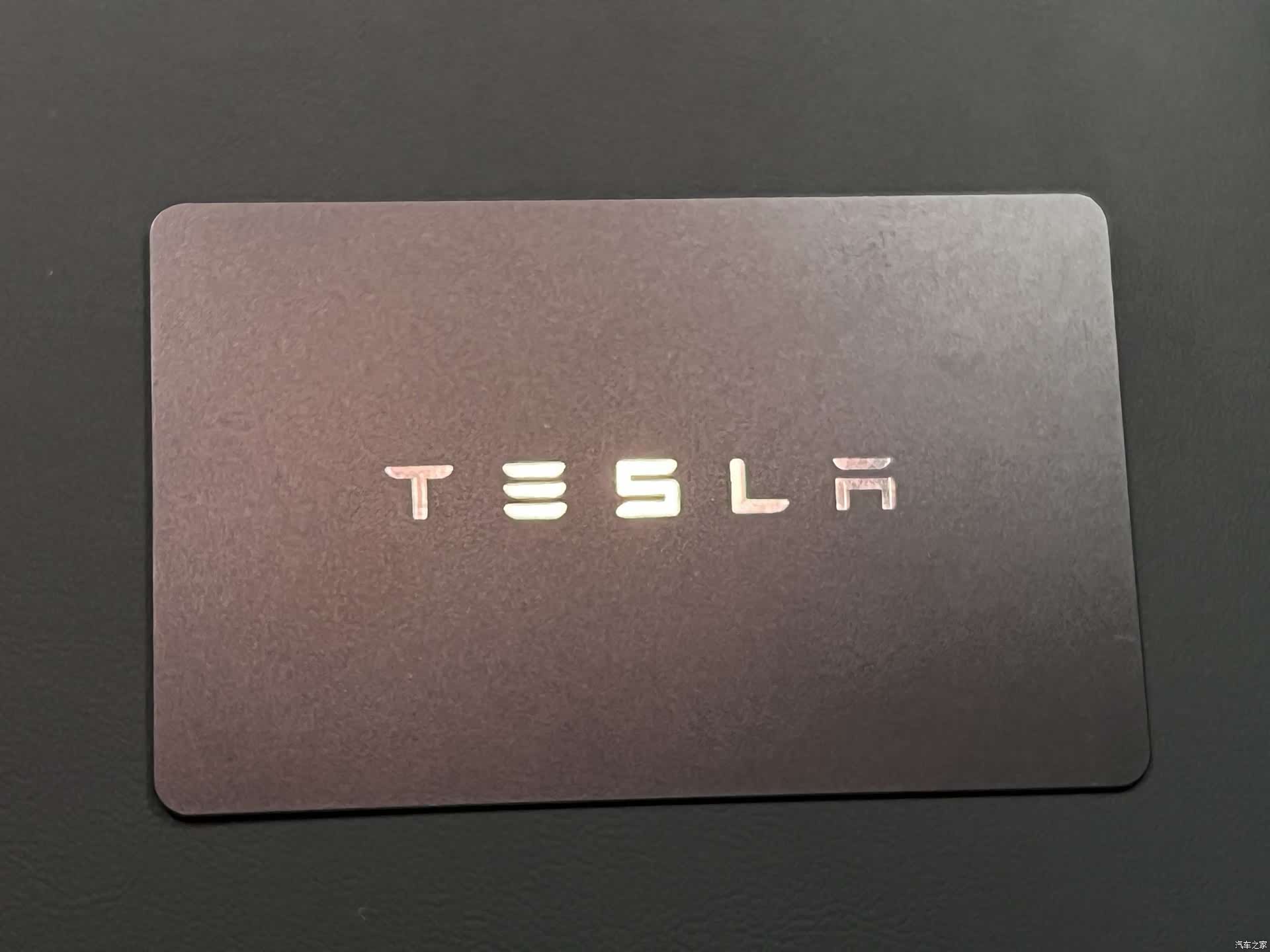 Tesla Model Y, 2022 34