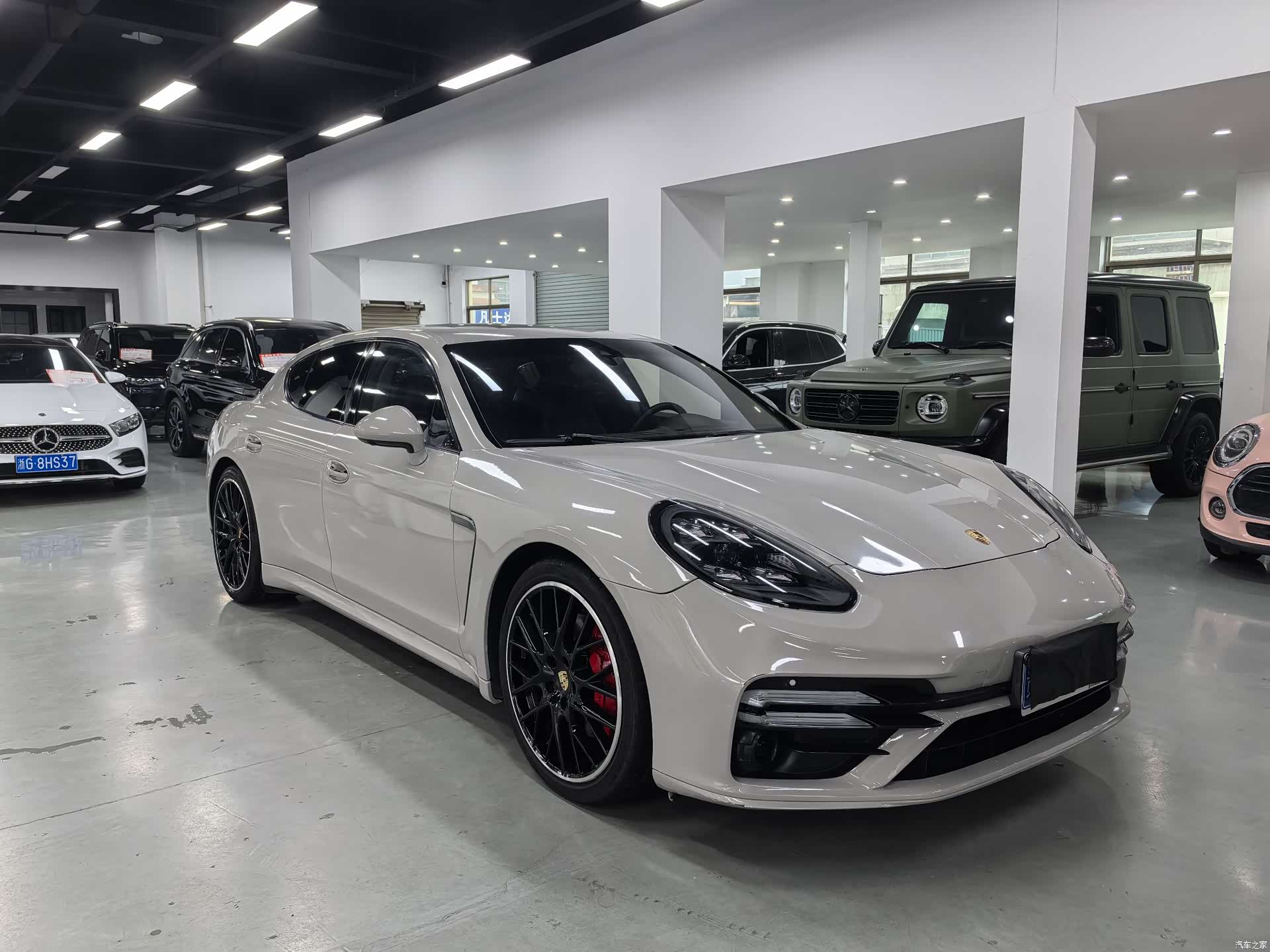 Porsche Panamera, 2016 3