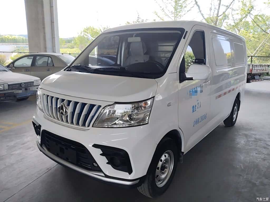 Changan EM80, 2024 2