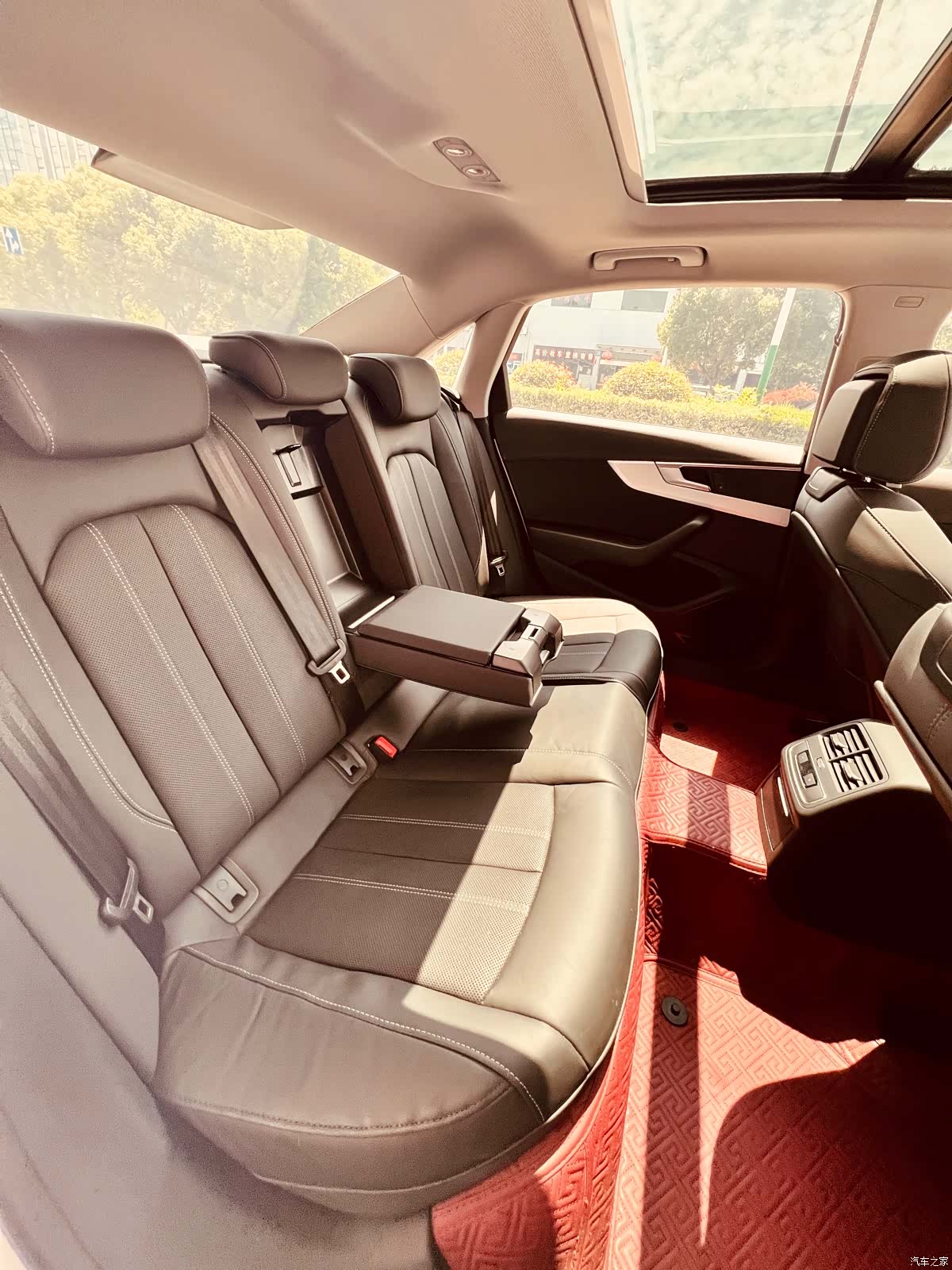Audi A4L, 2021 16