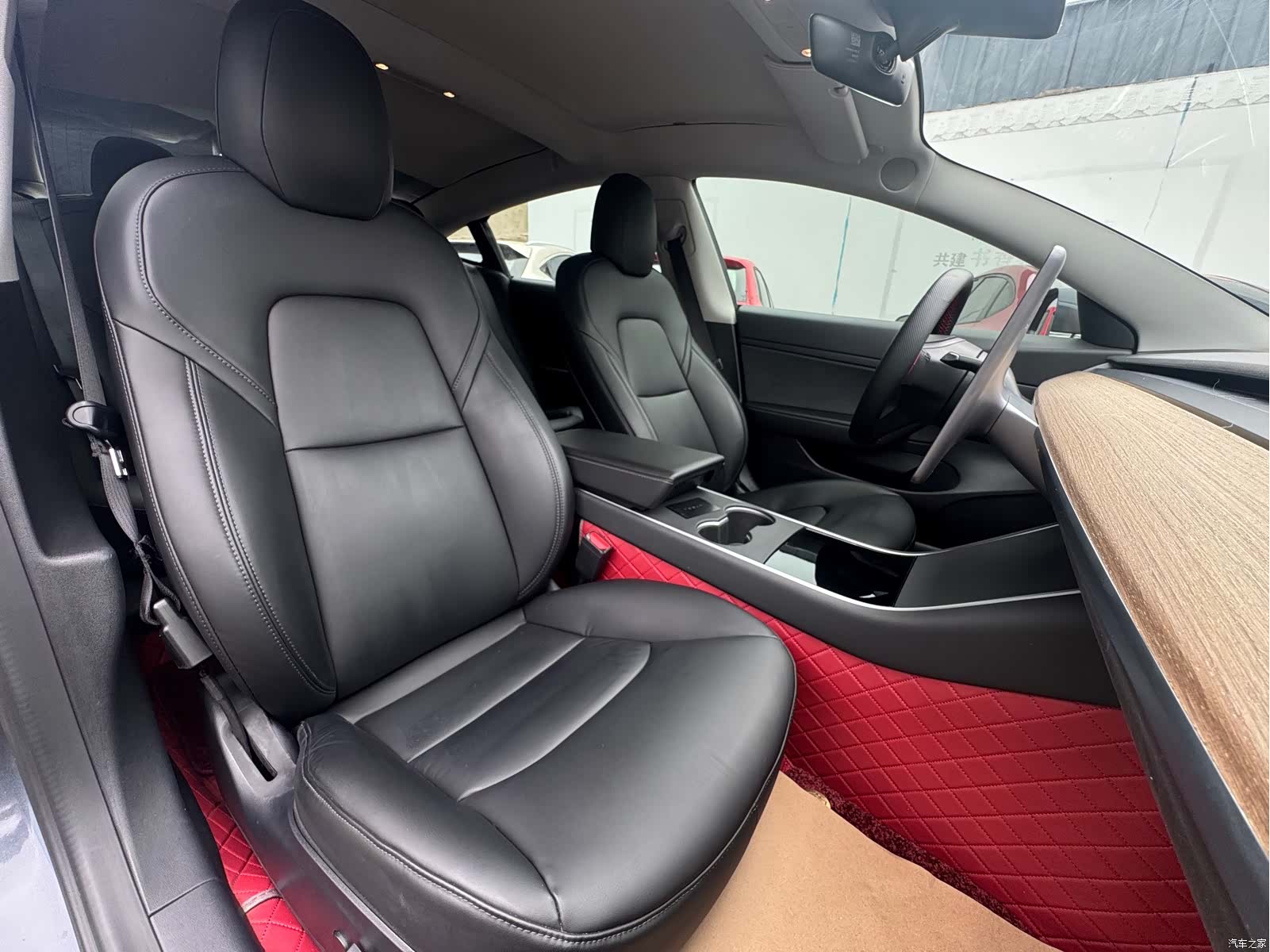 Tesla Model 3, 2020 7