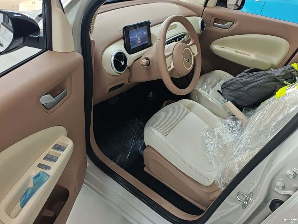 Wuling MINIEV, 2026 16