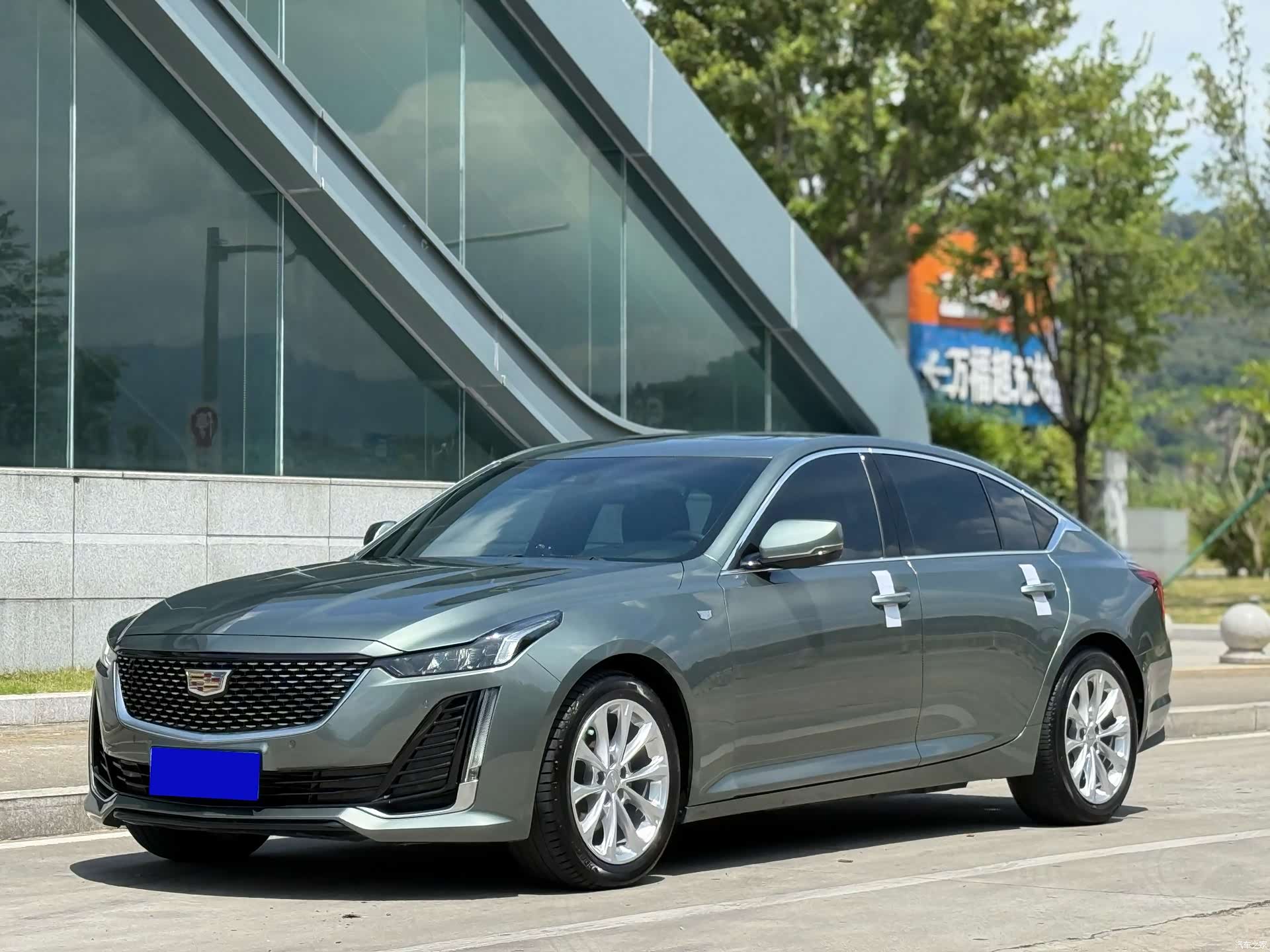 Cadillac CT5, 2023 1