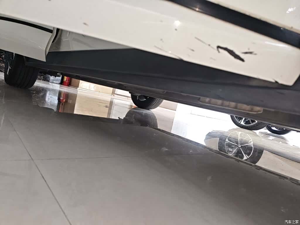 BYD Dolphin, 2023 21
