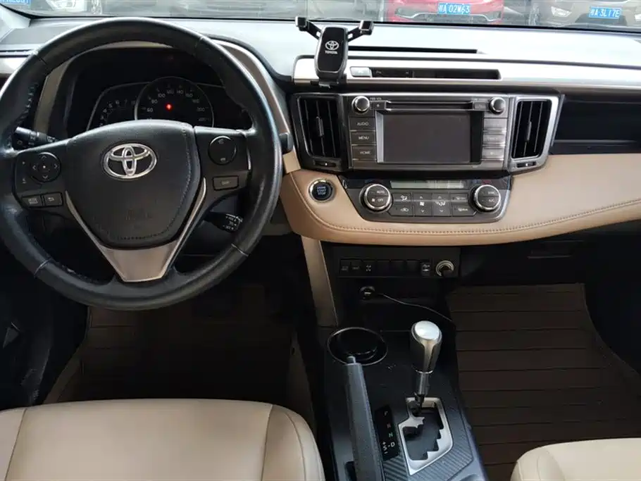 Toyota RAV4 Rongfang